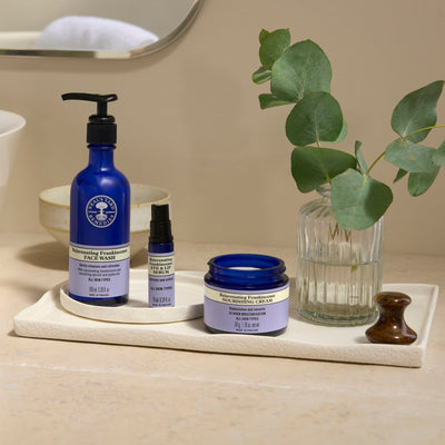 Neal's Yard Remedies Bundles Nourishing Frankincense Routine