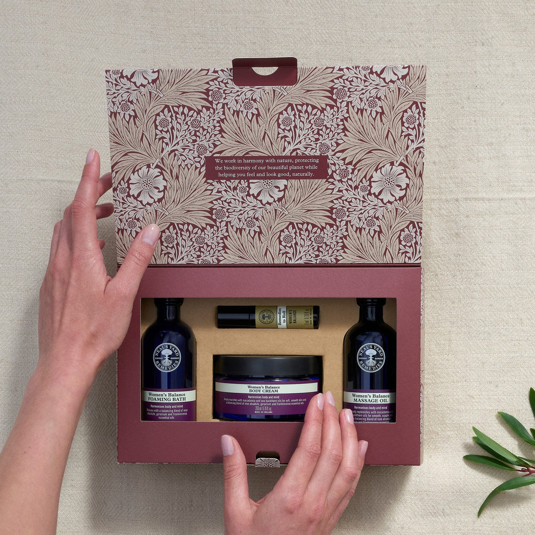 Neal's Yard Remedies Christmas Gifts Women’s Balance Harmonising Body Care Collection